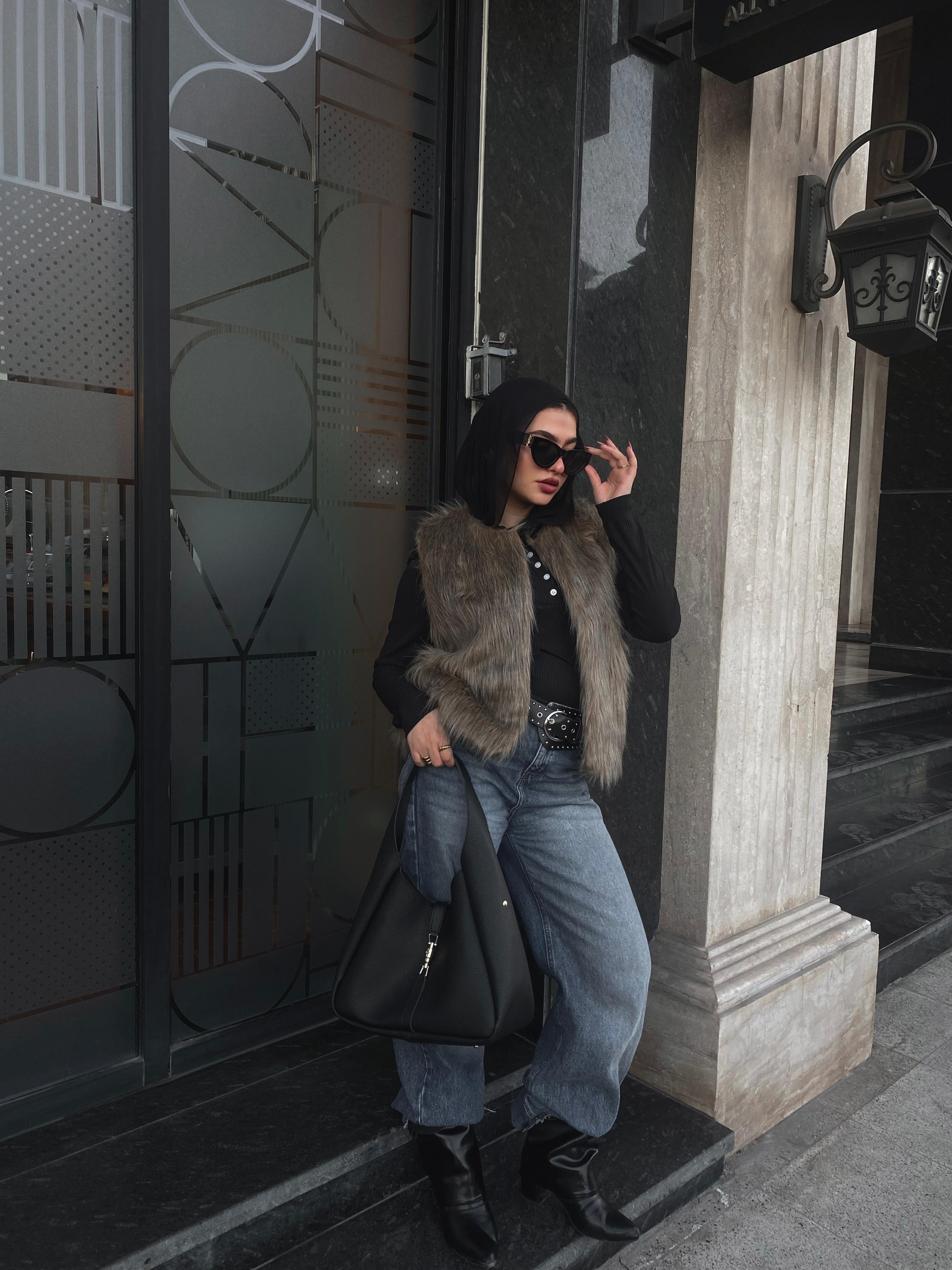 Fur Vest - Brown